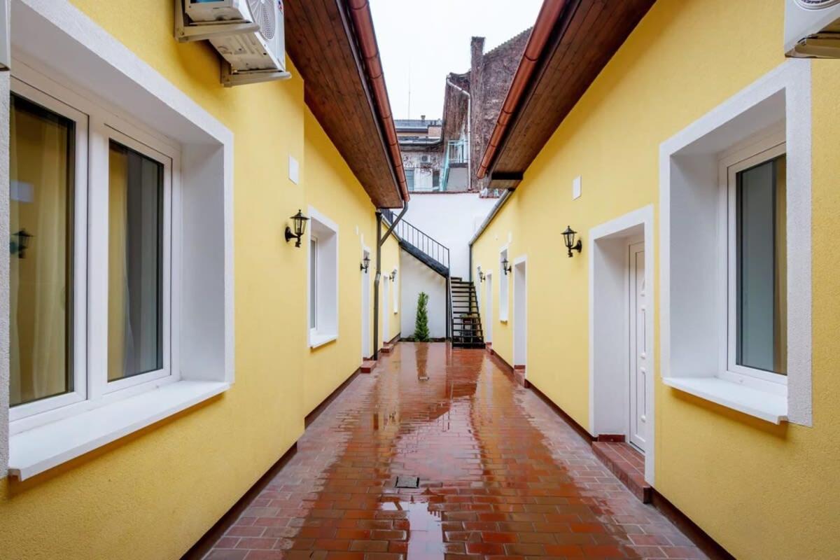 Cute Central Studio With Ac Budapest Exterior photo