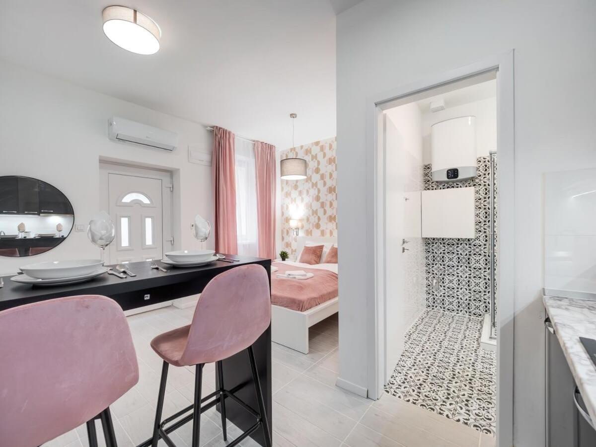 Cute Central Studio With Ac Budapest Exterior photo